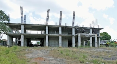 Obra de la CSS, sin concluir por deuda de $1.6 millones