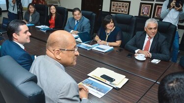Marcada diferencia en proyección de ingresos