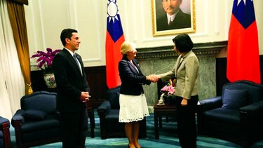 La primera dama, la otra cara del Estado panameño