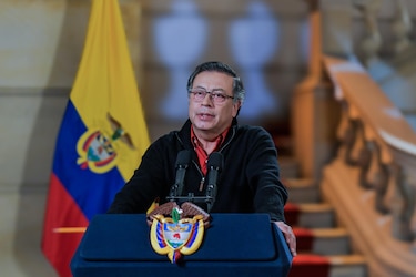 Petro dice que Colombia y Brasil no reconocerán a Maduro si no son presentadas las actas