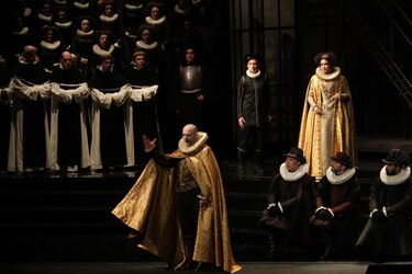 Lluis Pasqual tienta a La Scala con un potente ‘Don Carlos’ frente al destino