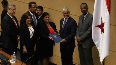 Ejecutivo presenta en la Asamblea proyecto para incluir papeleta adicional en elecciones