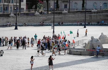 Economía italiana navega con el viento a su favor