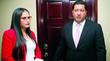 Arrocha y Rodríguez chocan por informes