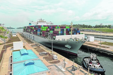 Canal alcanza récord en carga