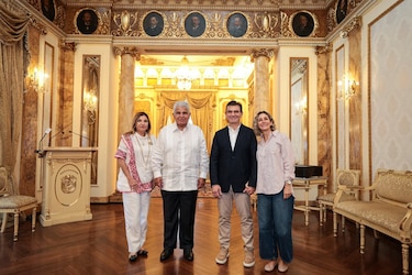 Mulino recibe al presidente electo de Bolivia, Rodrigo Paz, en el Palacio de las Garzas