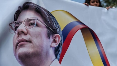 Quién está detenido por el asesinato de Miguel Uribe Turbay en Colombia y qué incógnitas quedan por resolverse