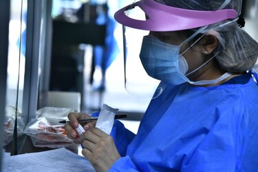 Panamá registra 8 defunciones y 1,106 contagios nuevos a causa de la covid-19