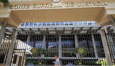 El Salvador: Declaran inconstitucional la ley de amnistía de 1993