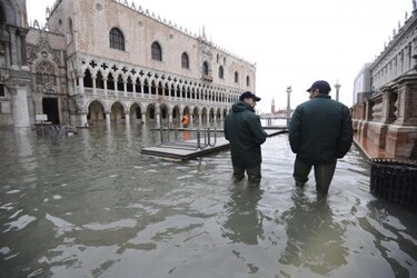 Venecia se sigue hundiendo