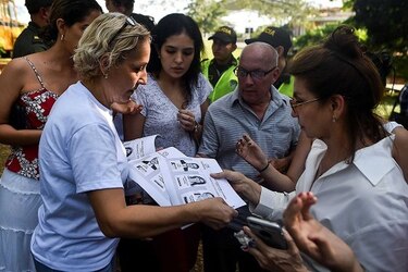 Se acaban tarjetones para votar en consultas interpartidistas en Colombia