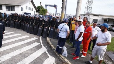 Cámara de Comercio advierte que en la huelga portuaria hay diputados que 'estimulan' a dirigentes que buscan el caos