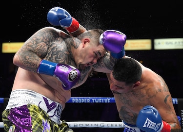 Andy Ruiz vence a Arreola en su primer combate en un año y medio