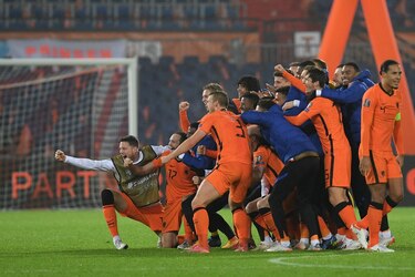 Holanda se clasifica al Mundial de 2022, Turquía disputará la repesca