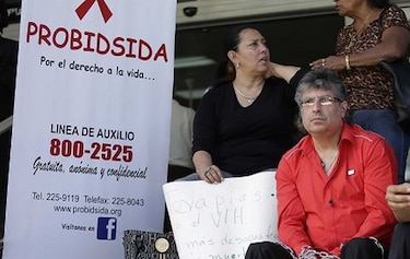 Más de 3 mil 800 pacientes afectados por el desabastecimiento de medicamentos: Probidsida