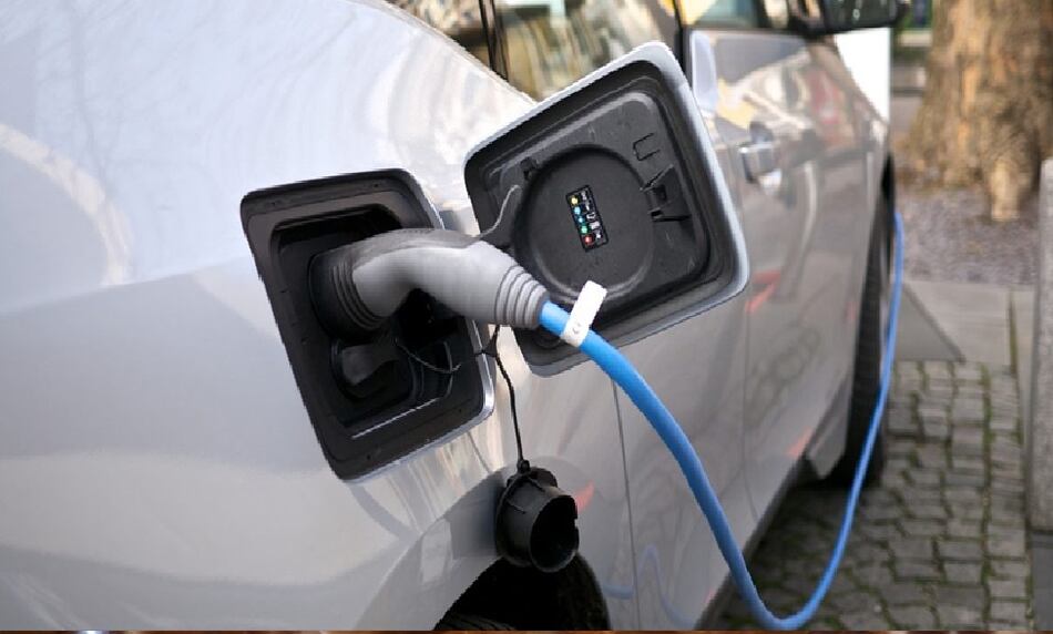 Lo que debes saber sobre la garantía y beneficios de los vehículos eléctricos en Panamá