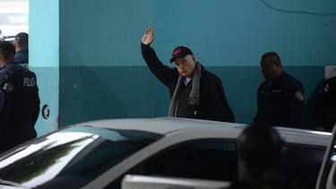 Abogado Rosendo Rivera dice que el expresidente Ricardo Martinelli se disculpó por espiarlo