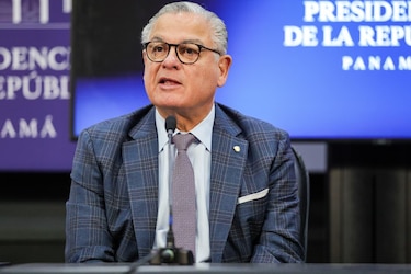 Anel Flores vs. Vamos: la guerra política que escala desde la Contraloría