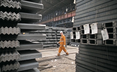 Trump anuncia aranceles del 25% a la importación de acero y aluminio