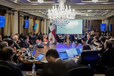 Gabinete avala contrato por $5.4 millones para fortalecer servicios de navegación aérea