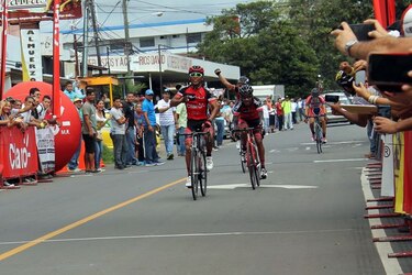 Ureña gana la octava etapa de la Vuelta a Chiriquí
