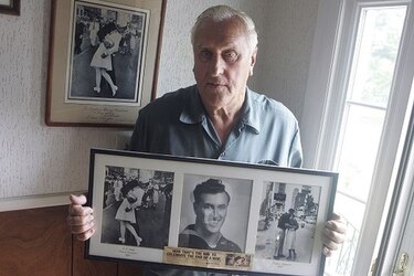 Muere el marinero de la icónica foto del beso en Nueva York