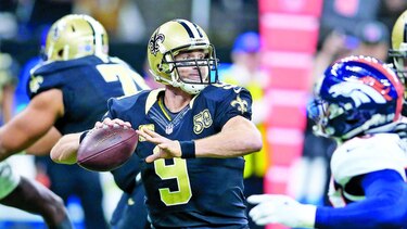 Los Jefes remontan y vencen a Carolina