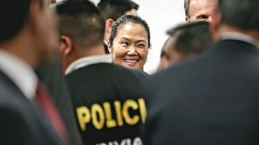 Keiko Fujimori abandona la cárcel y pide libertad para cuatro asesores
