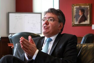 Colombianos evaden en el exterior cerca de $50 mil millones