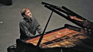Jóvenes pianistas en el istmo