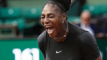 Serena y Sharapova regresan con victoria