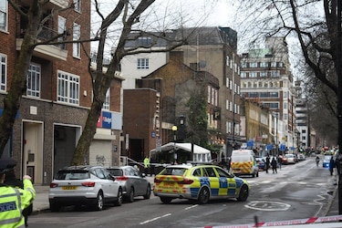 Tres mujeres y una niña, heridas en un tiroteo en un funeral en Londres