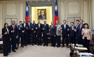 ¿Quiénes son los diputados panameños que viajaron a Taiwán?