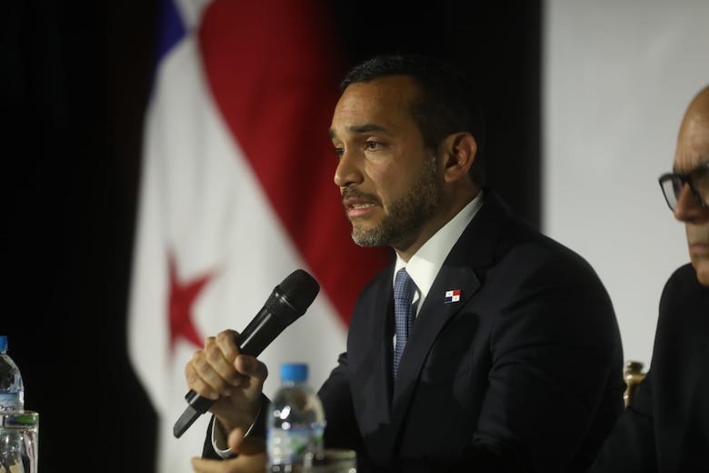 Vuelos con migrantes deportados por Estados Unidos responde a una solicitud de Washington: Cancillería