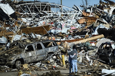 Al menos 78 muertos por el paso de tornados en Estados Unidos