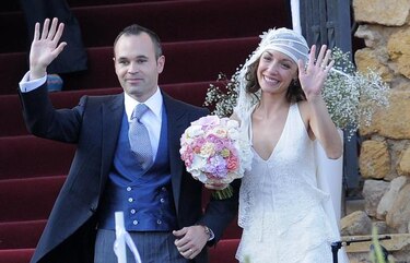 El centrocampista Andrés Iniesta se casa con Anna Ortíz en Tarragona