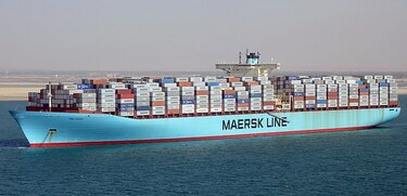 Maersk transportará contenedores por vía terrestre debido a sequía en el Canal de Panamá