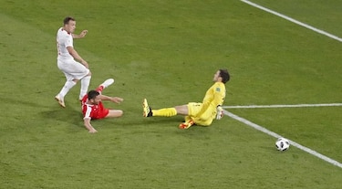 Suiza vence a Serbia y queda a un paso de la siguiente ronda