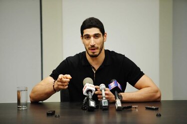Detienen en Turquía al padre de un jugador de la NBA
