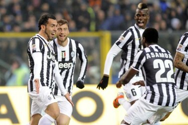 Juventus se afianza en la cima con goleada sobre Atalanta