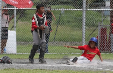 Tres novenas siguen invictas en el nacional Infantil A
