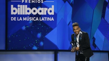 Ozuna arrasa con récord de 11 Premios Billboard