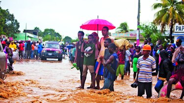 Matthew llega a Bahamas tras azotar Haití