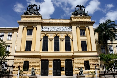 El alma y la nostalgia de los edificios de La Central