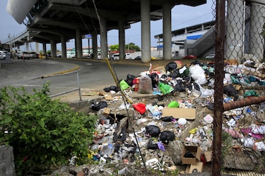 Basura, sanciones y millones cobrados: así termina la concesión de Revisalud 