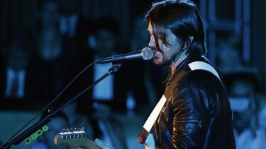 Juanes pone a cantar nueva canción a la ONU