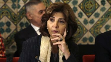 Canciller colombiana suspende visita a Panamá