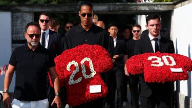 Las conmovedoras imágenes del funeral de Diogo Jota y su hermano André Silva