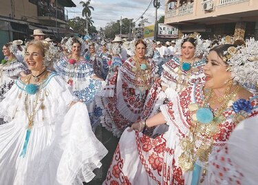 Gala en tembleque y acordeón