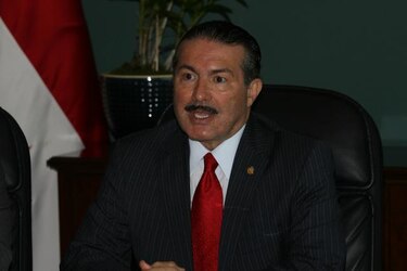 Panamá recibe notificación oficial del decreto de extradición de Noriega